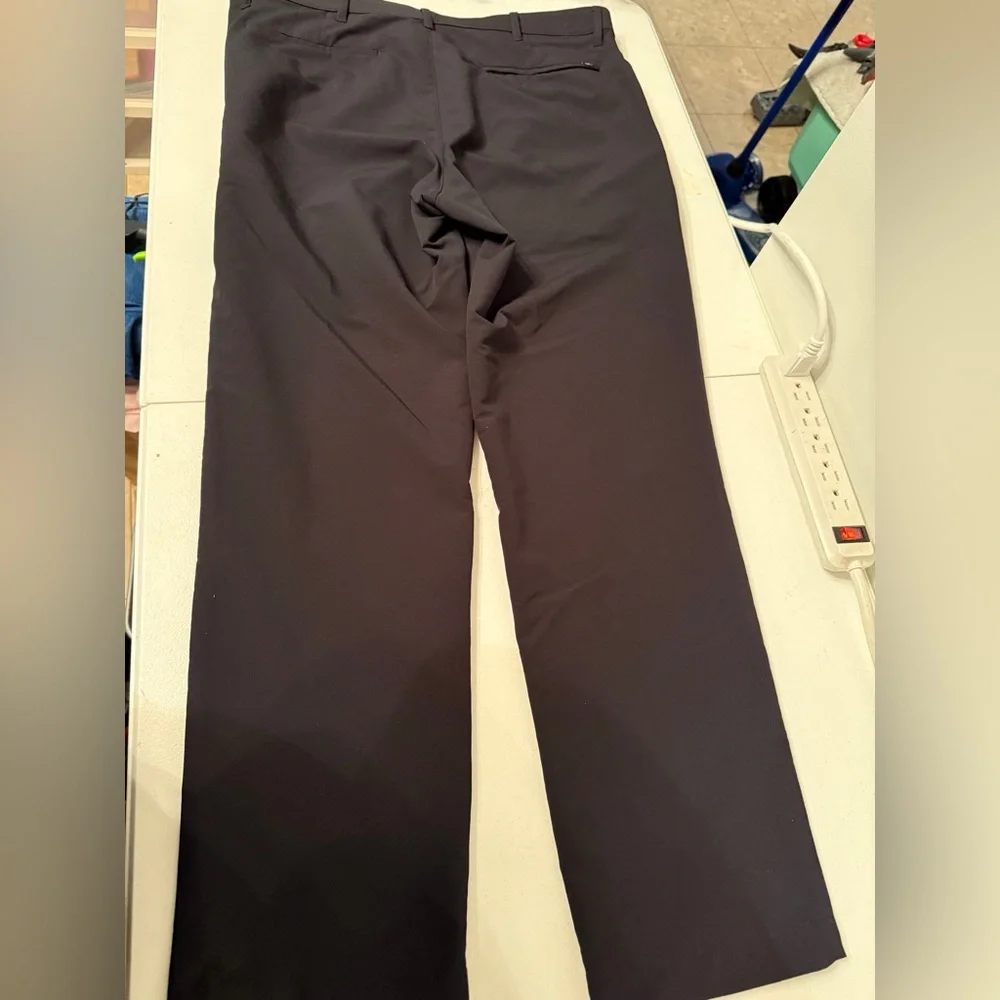 Banana Republic Men's‎ Charcoal Dress Pants